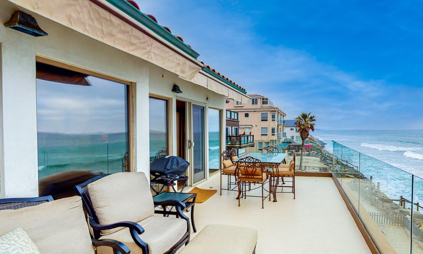 Luxury Oceanfront Home- Upper