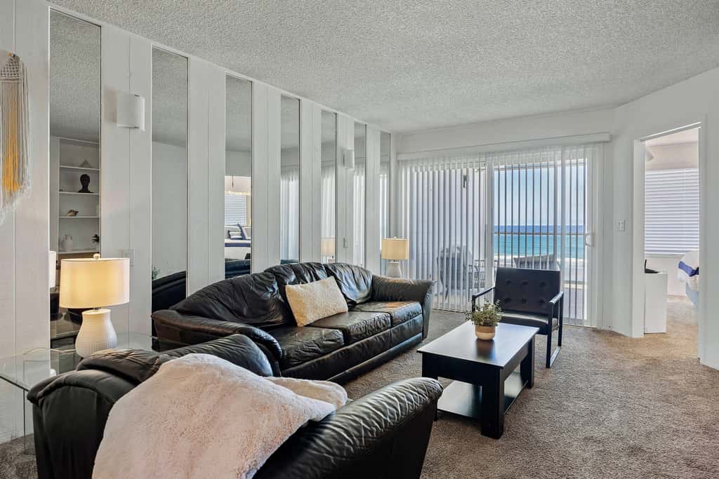 Shoreline Hideaway