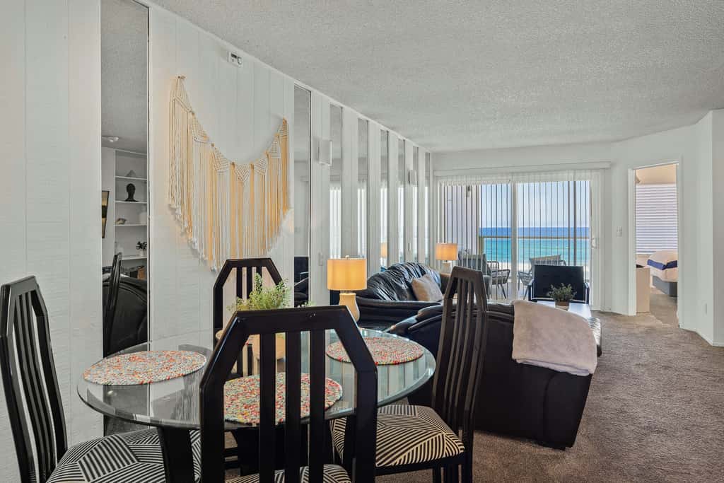 Shoreline Hideaway