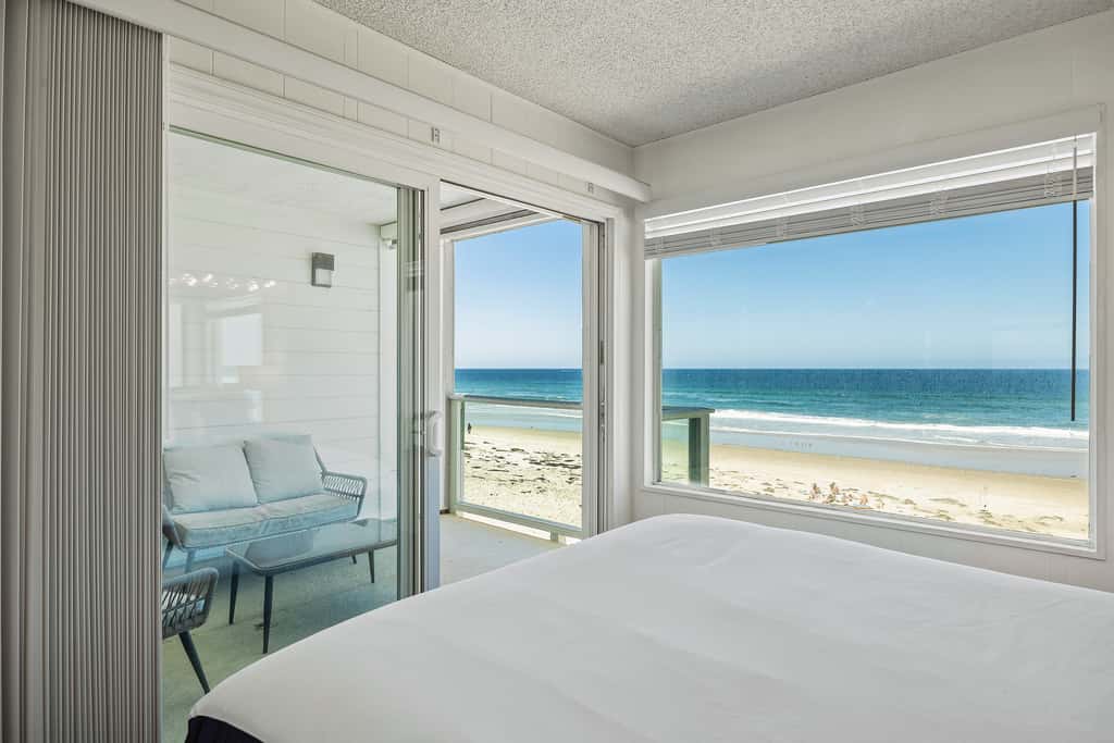 Shoreline Hideaway