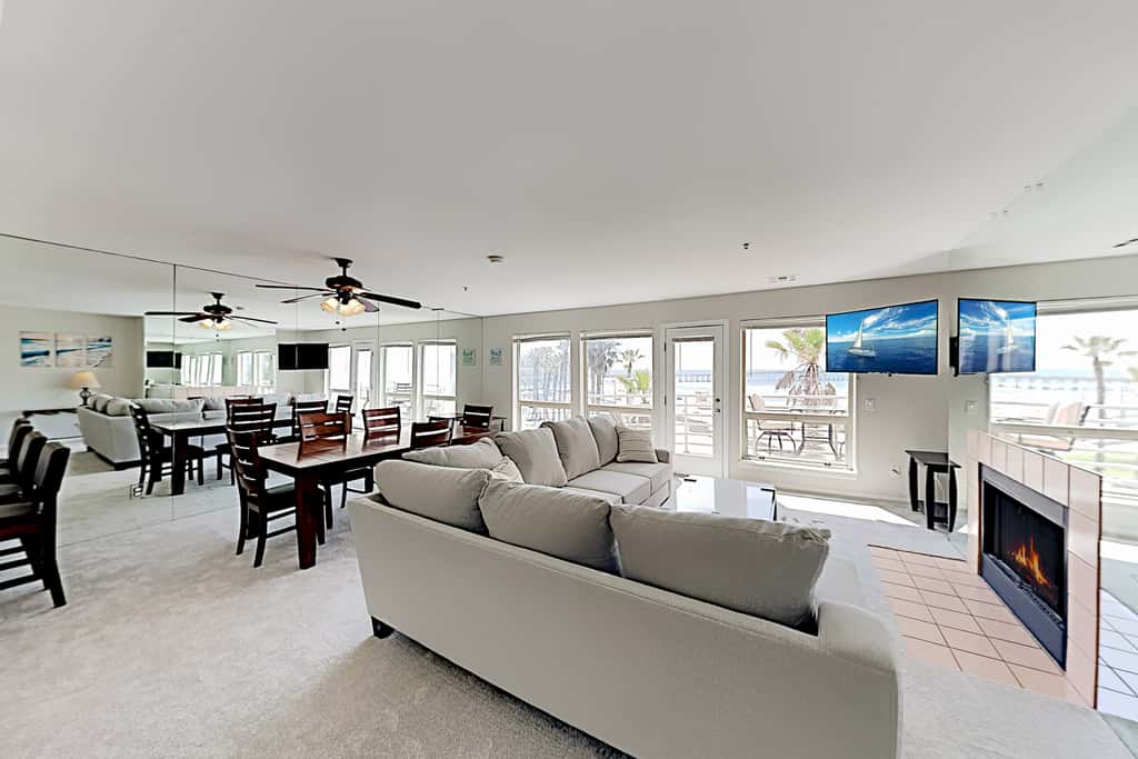 Imperial Beach Club Unit 303
