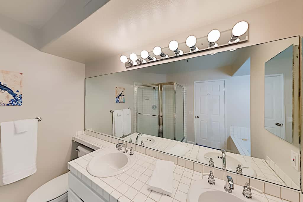 Imperial Beach Club Unit 303