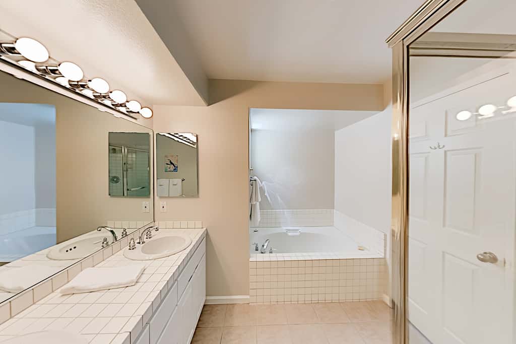 Imperial Beach Club Unit 303