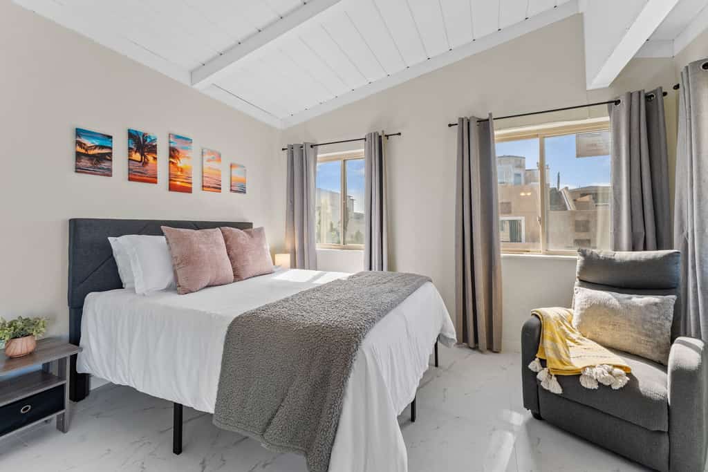 Sweet Sunset Studio Charming Condo