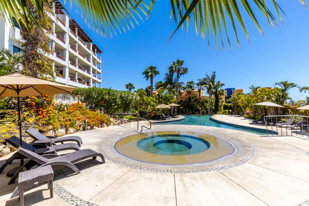 Spacious 2 BR Condo in San Jose - Pool - Tennis