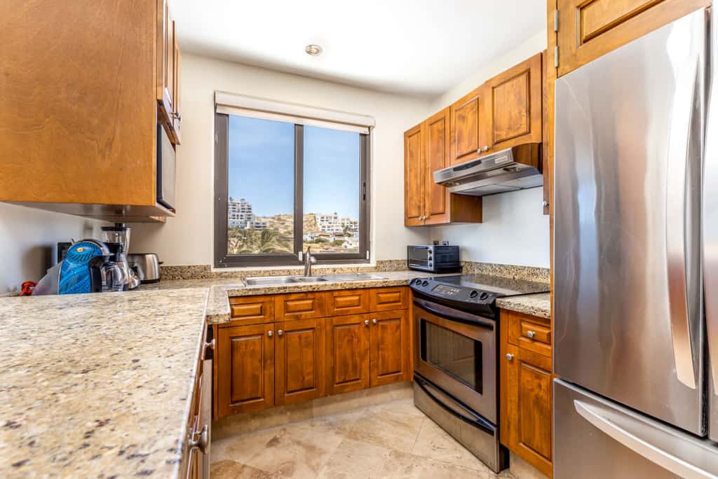Spacious 2 BR Condo in San Jose - Pool - Tennis