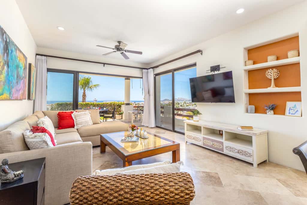 Spacious 2 BR Condo in San Jose - Pool - Tennis