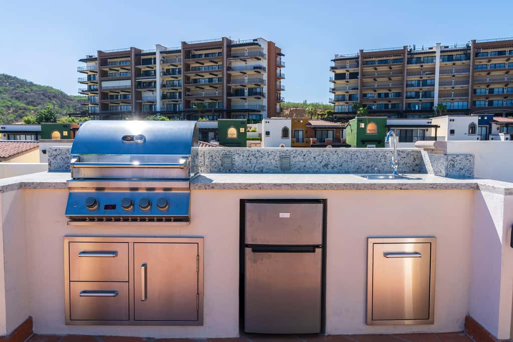Luxury House. Ocean View Roof Top. Private jacuzzi