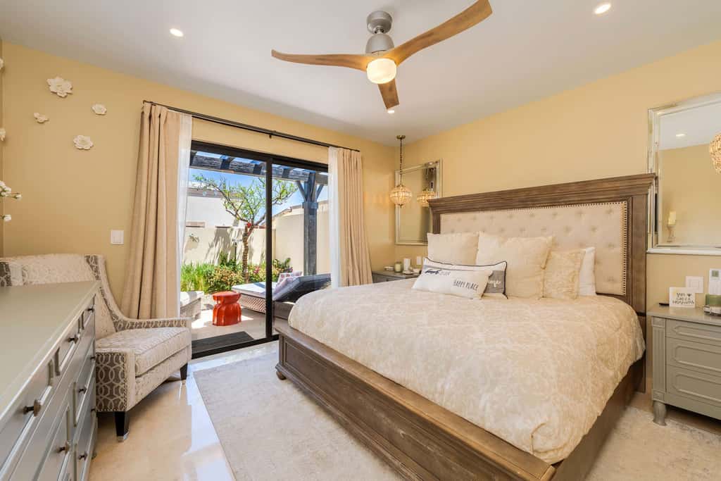 Luxury House. Ocean View Roof Top. Private jacuzzi