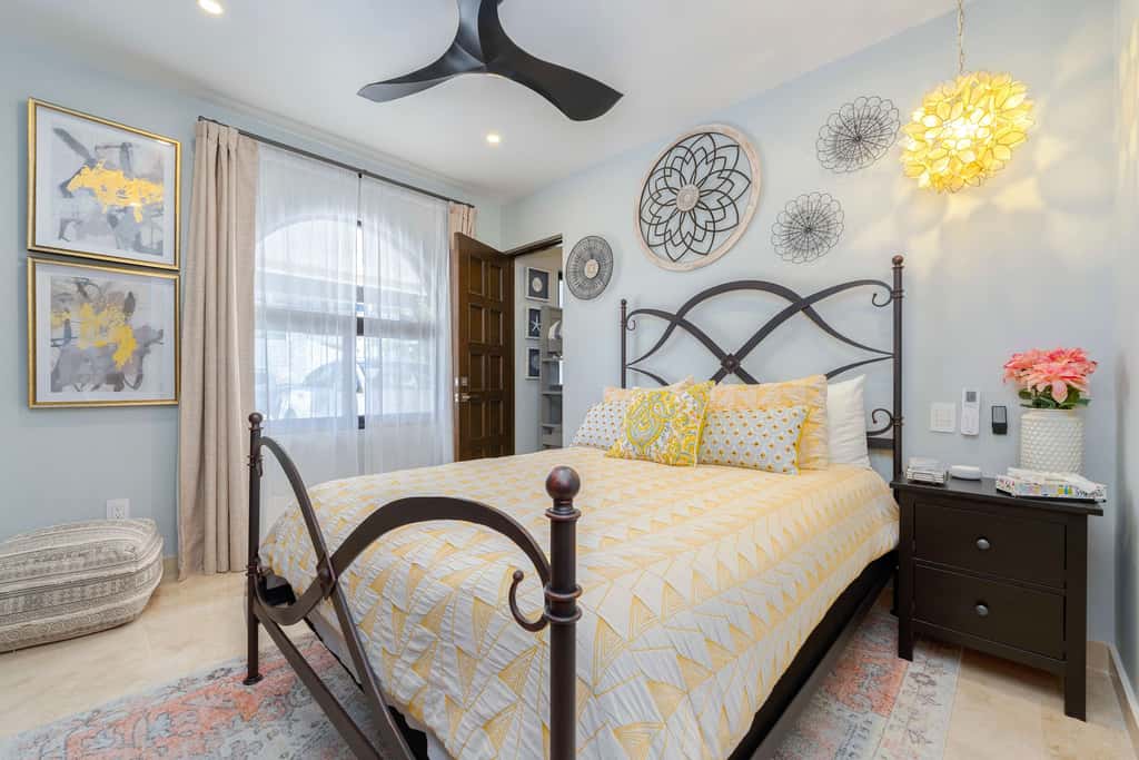 Luxury House. Ocean View Roof Top. Private jacuzzi