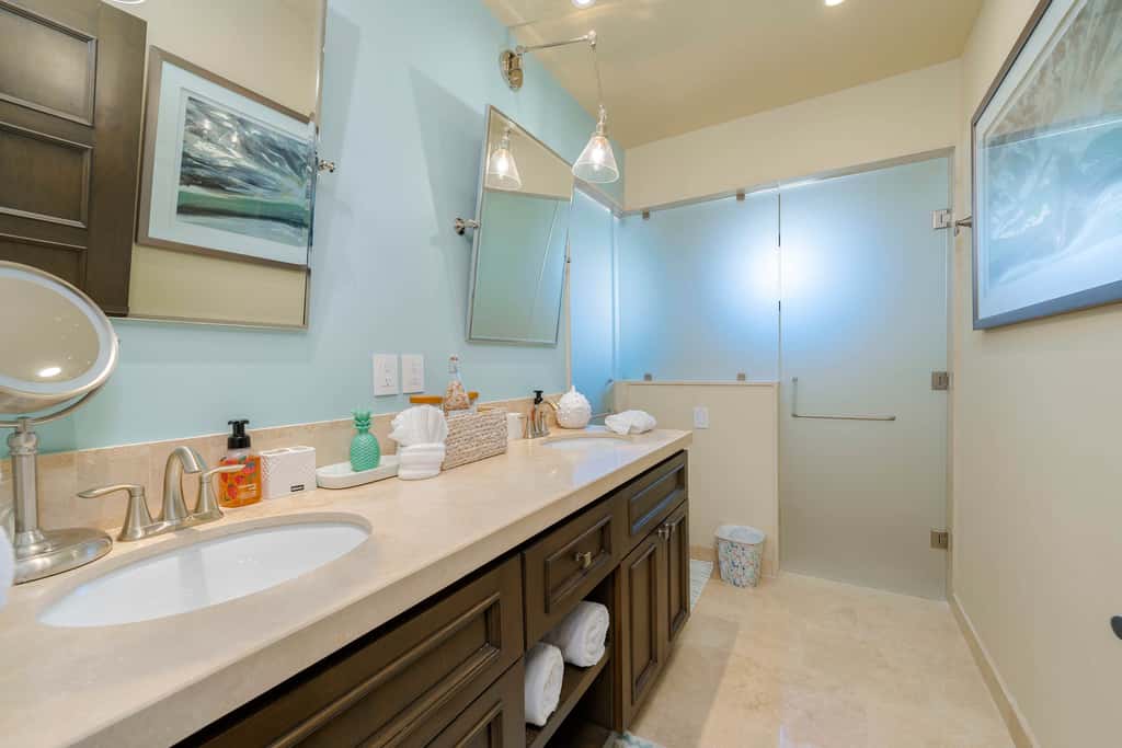 Luxury House. Ocean View Roof Top. Private jacuzzi