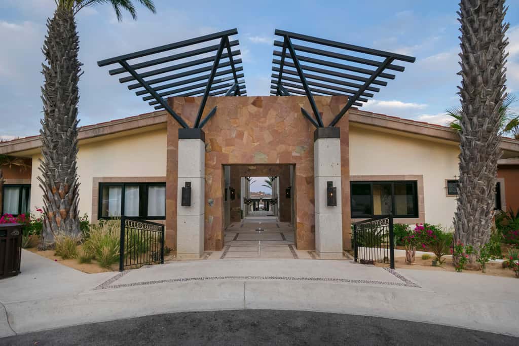 Luxury House. Ocean View Roof Top. Private jacuzzi