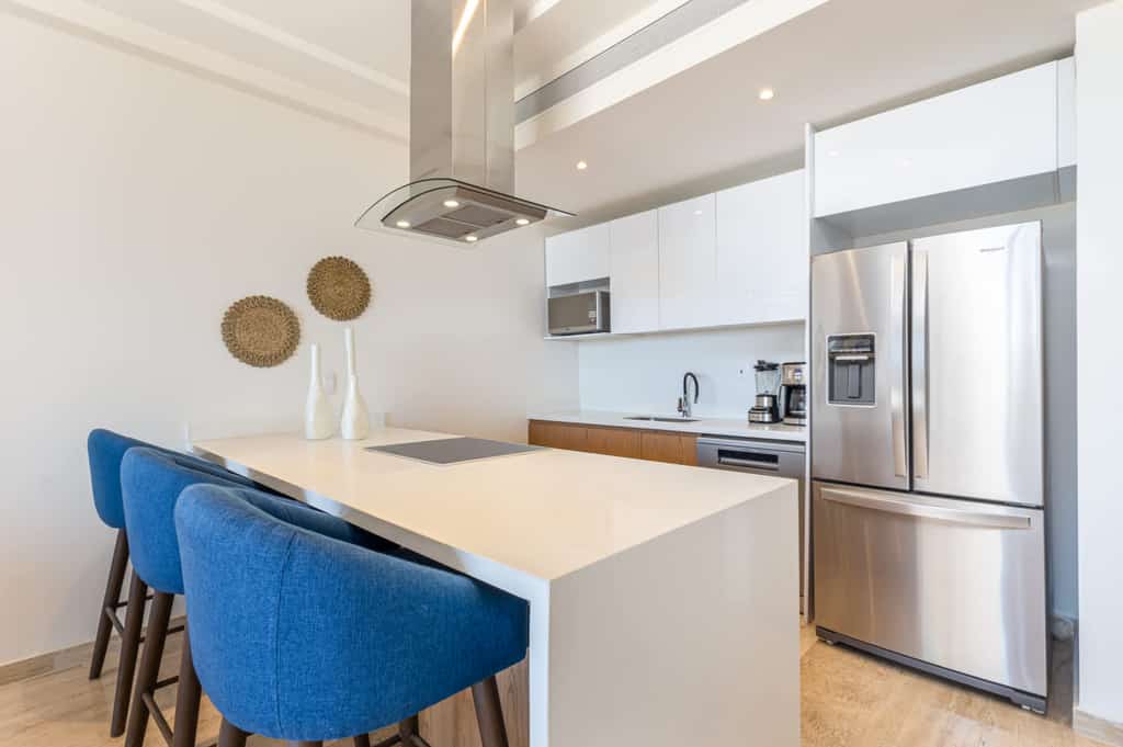Enjoy this new iconic two-bedroom condo with a beautiful ocean view and amazing amenities 
• Two king-sized beds
• Well-designed and fully equipped condo
• Two resort-style-pool areas with solarium area
• State-of-the-art Gym
• Private balcony with outdoor furniture
• Clubhouse and elegant landscape 
• Fast Wi-Fi, smart TV, and AC in all rooms 
• Ten minutes drive to downtown
• One parking spot available
• 24/7 security guards