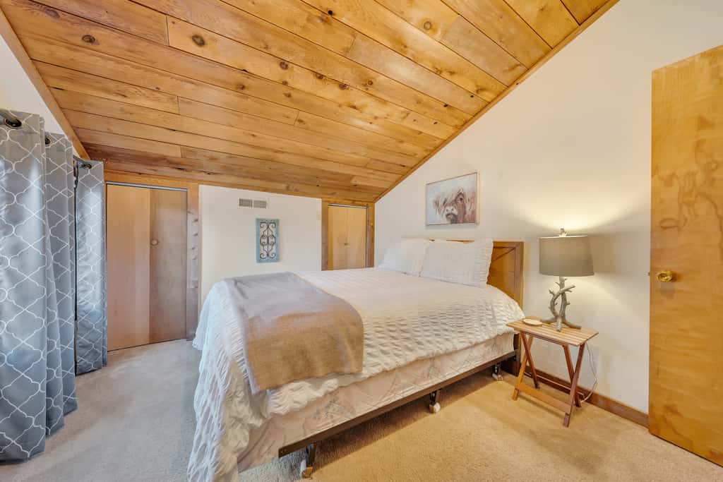 LAKEside Lodge