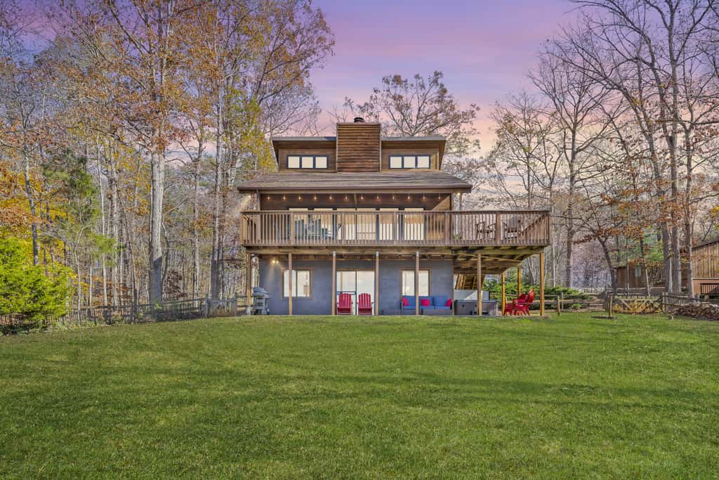 LAKEside Lodge