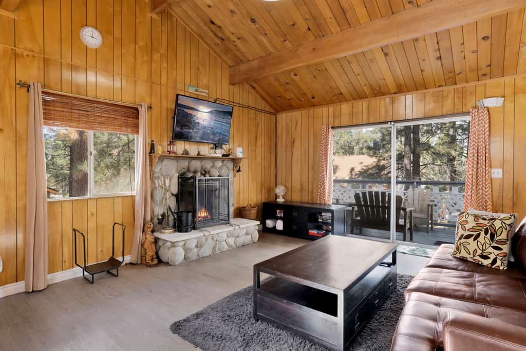 Sweet Cabin Gateway | Cozy Big Bear Retreat Minutes From Adventure