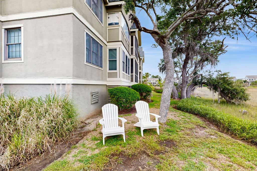 Bay Pointe