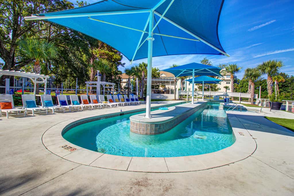 Stylish 2BR: Pet Friendly in Walkable Resort with a Pool