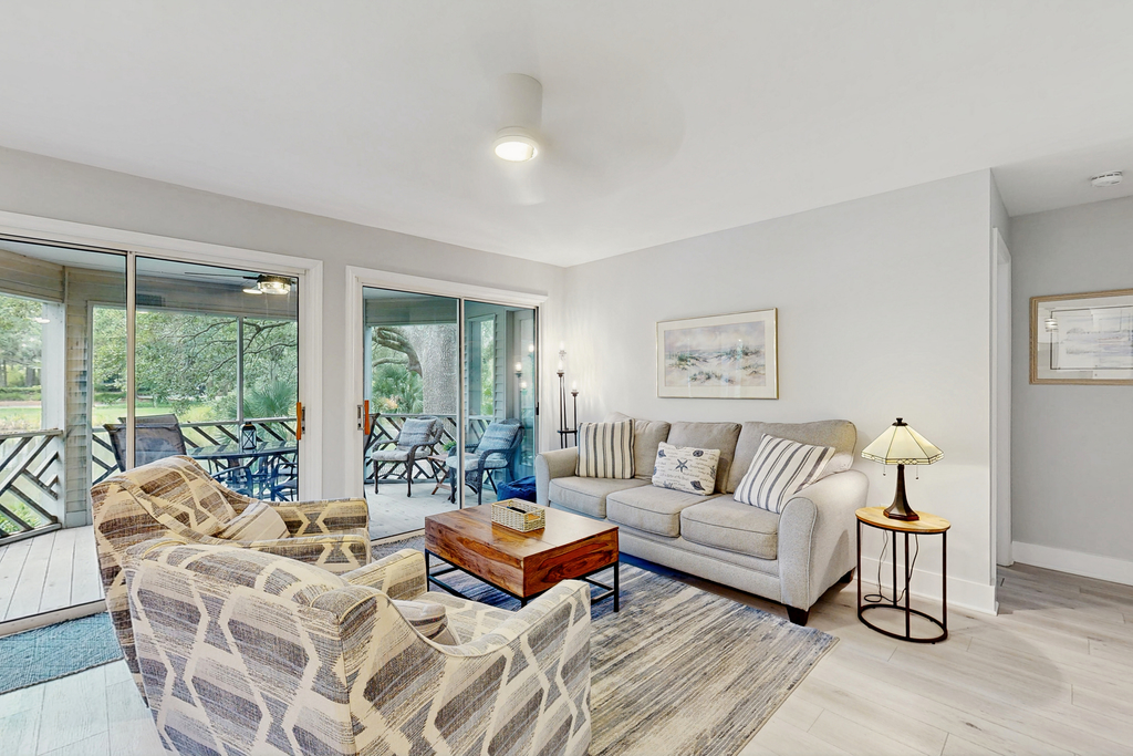 Relaxing Lagoon-View Villa Near Beach, Golf & Steps from Trails