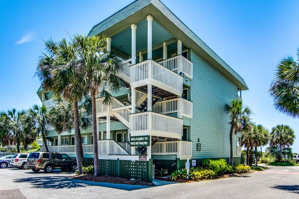 Sea Cabin 306-A