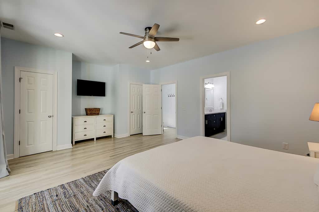 Gorgeous home with private pool, deck, enclosed patio, central AC, & balcony
