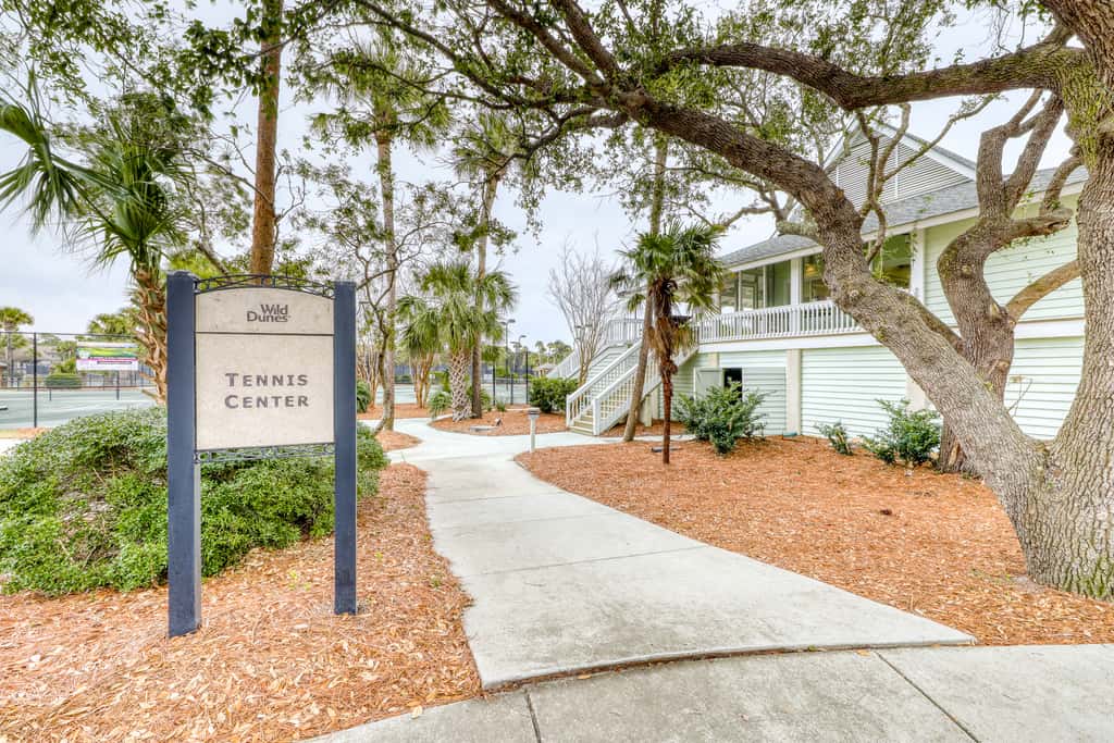 Ocean-view villa at beachfront complex with pool - walk to golf, dining, & more