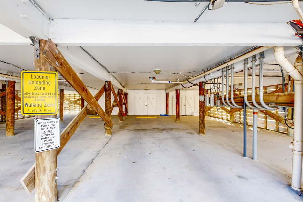 Dog-friendly penthouse with oceanfront balcony - steps to Folly Beach Pier
