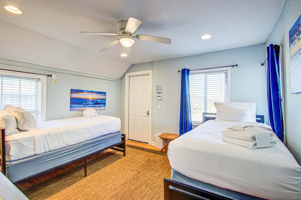 Recently updated Dog-friendly oceanfront home, lots of deck space & game room