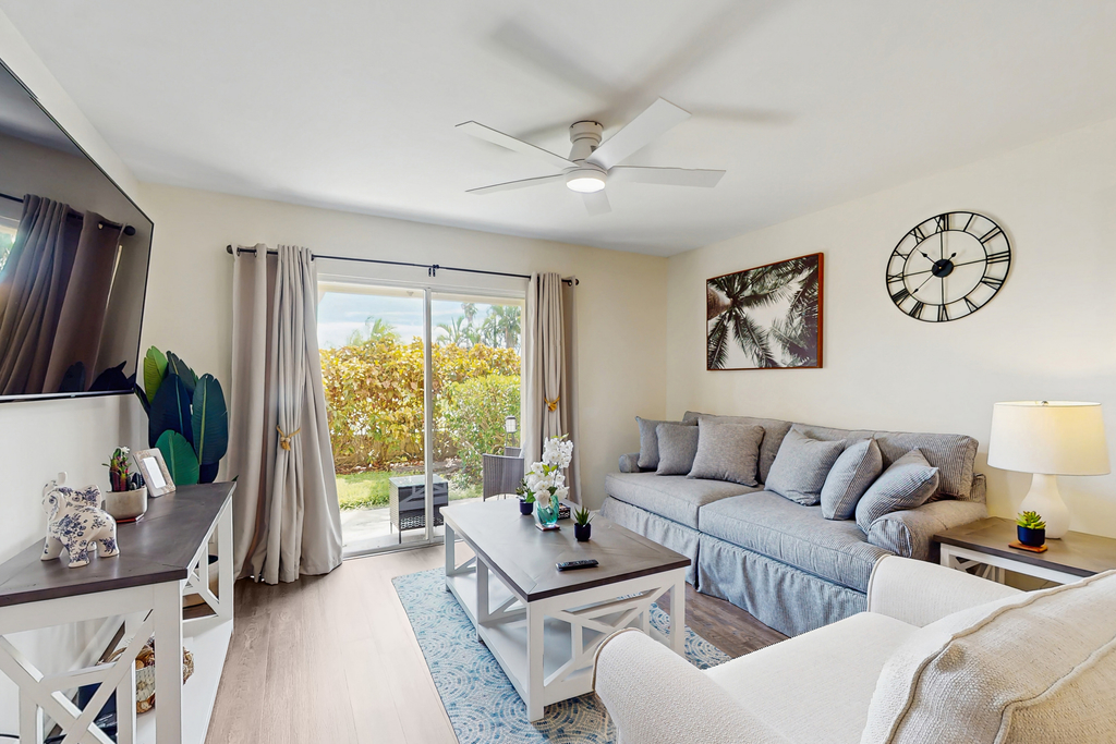 Beautiful condo near beaches and activities with pool access and golf course view