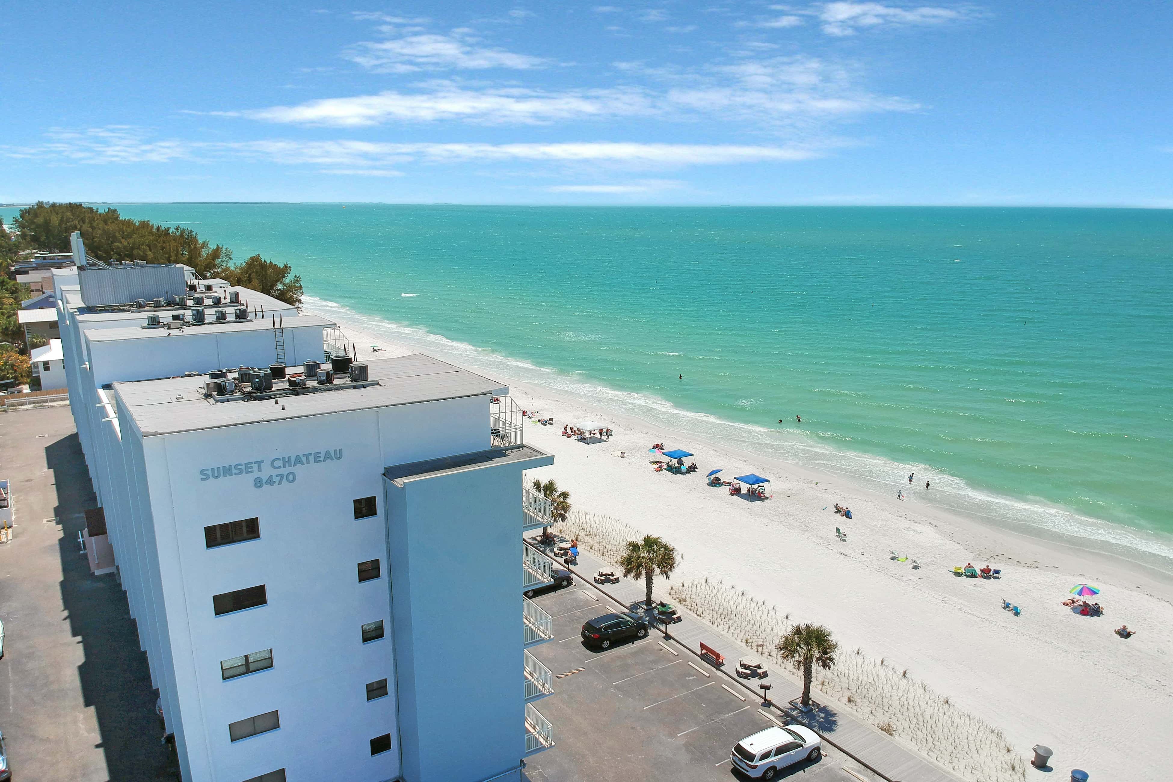 Bright Gulf front condo just steps from the beach