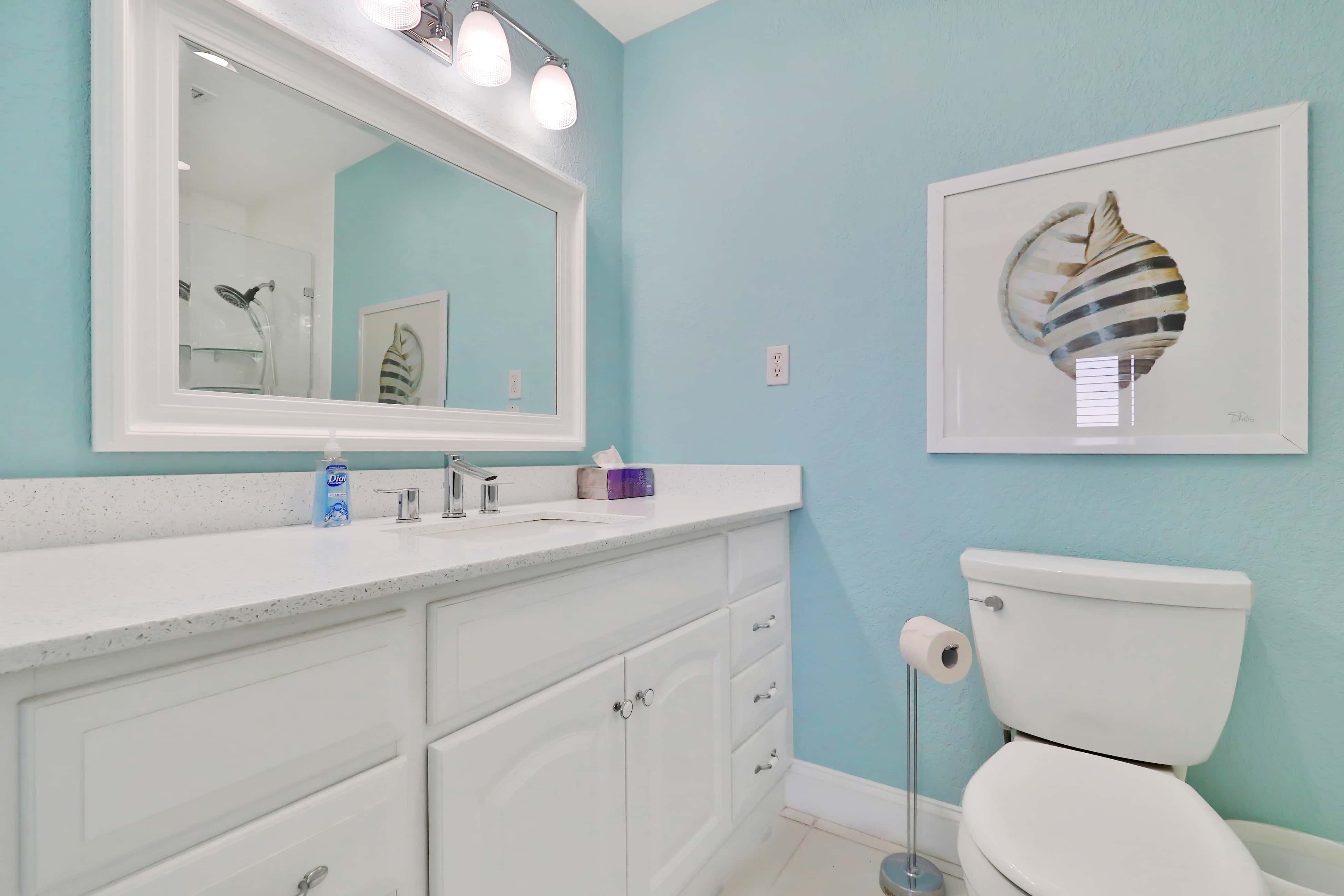 Bright Gulf front condo just steps from the beach