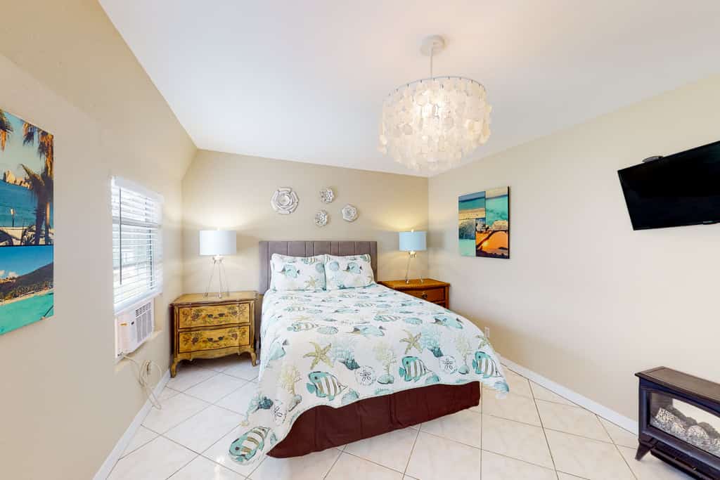Sunset Beach Cottage 3