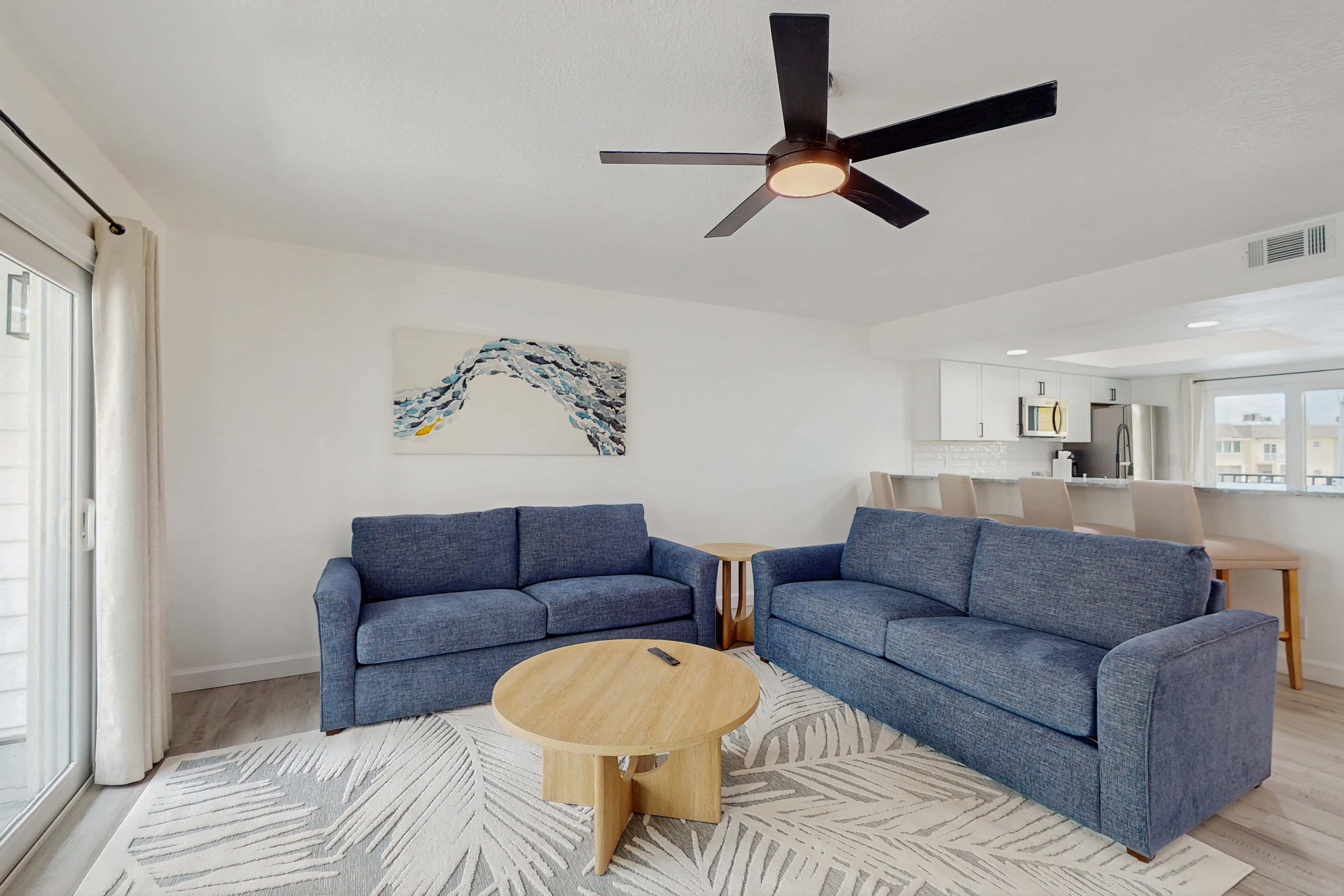 Spacious and dog friendly close to the Gulf and beaches AC WIFI and WD