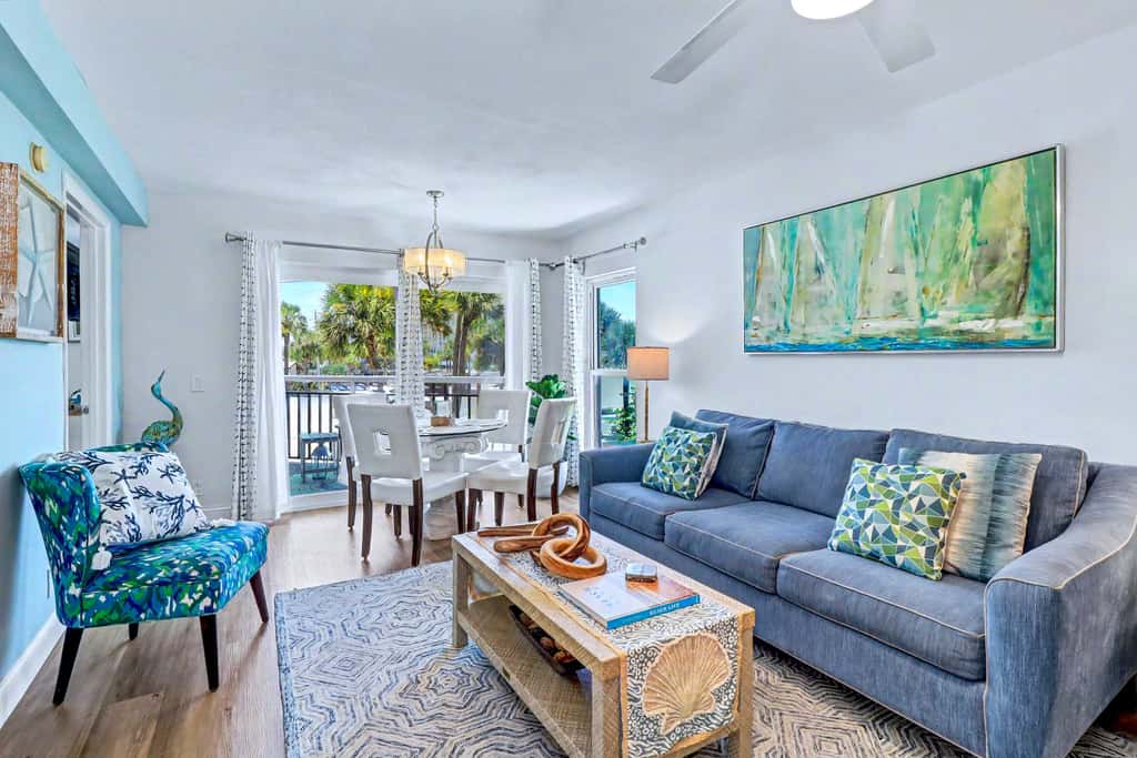 Beachfront St. Pete Condo w/ Heated Pool & Balcony