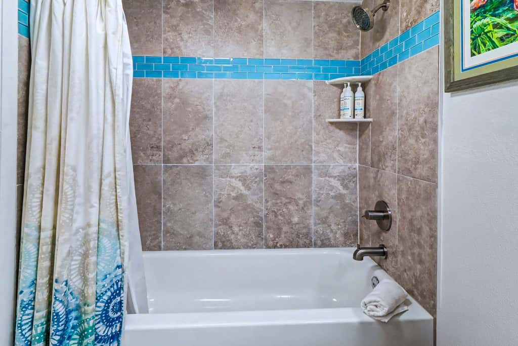 Beachfront St. Pete Condo w/ Heated Pool & Balcony