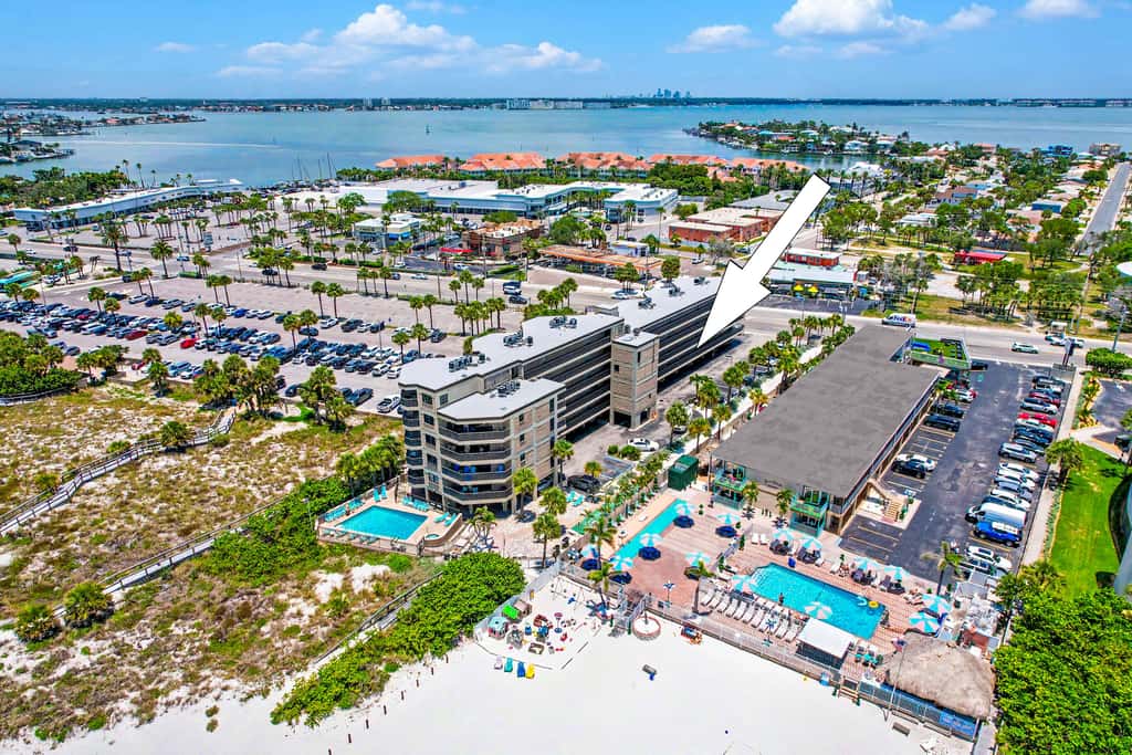 Beachfront St. Pete Condo w/ Heated Pool & Balcony