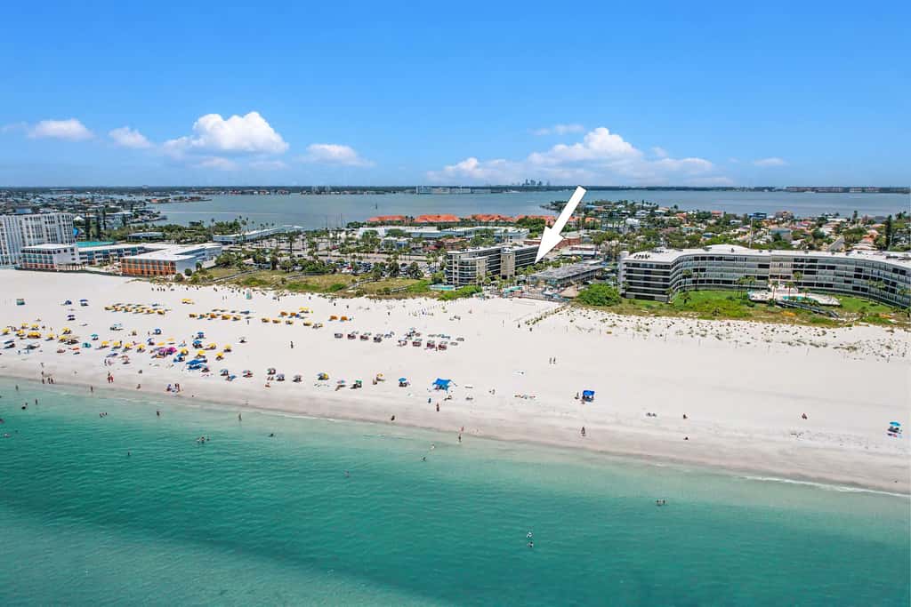 Beachfront St. Pete Condo w/ Heated Pool & Balcony