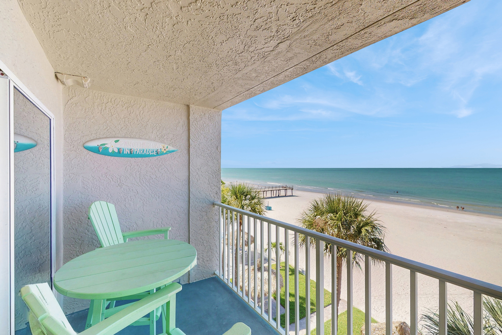 Beachfront oasis with exquisite Gulf views resort shared beachfront heated pool and tennis
