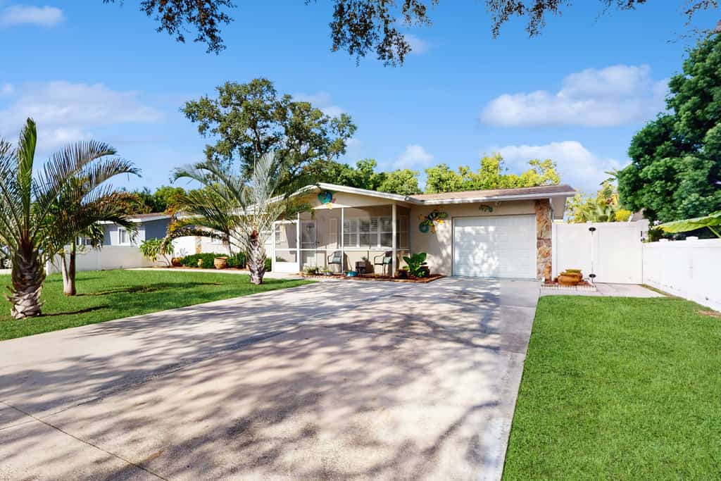 Avocado Cottage