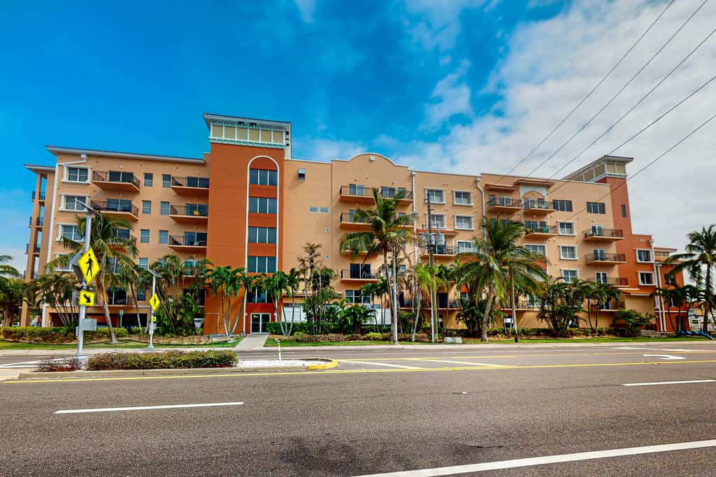 Intracoastal view condo with pool hot tub and marina access walk to beach