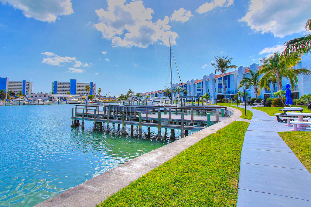 Waterfront wonder with Intracoastal views heated pool hot tub and fishing dock