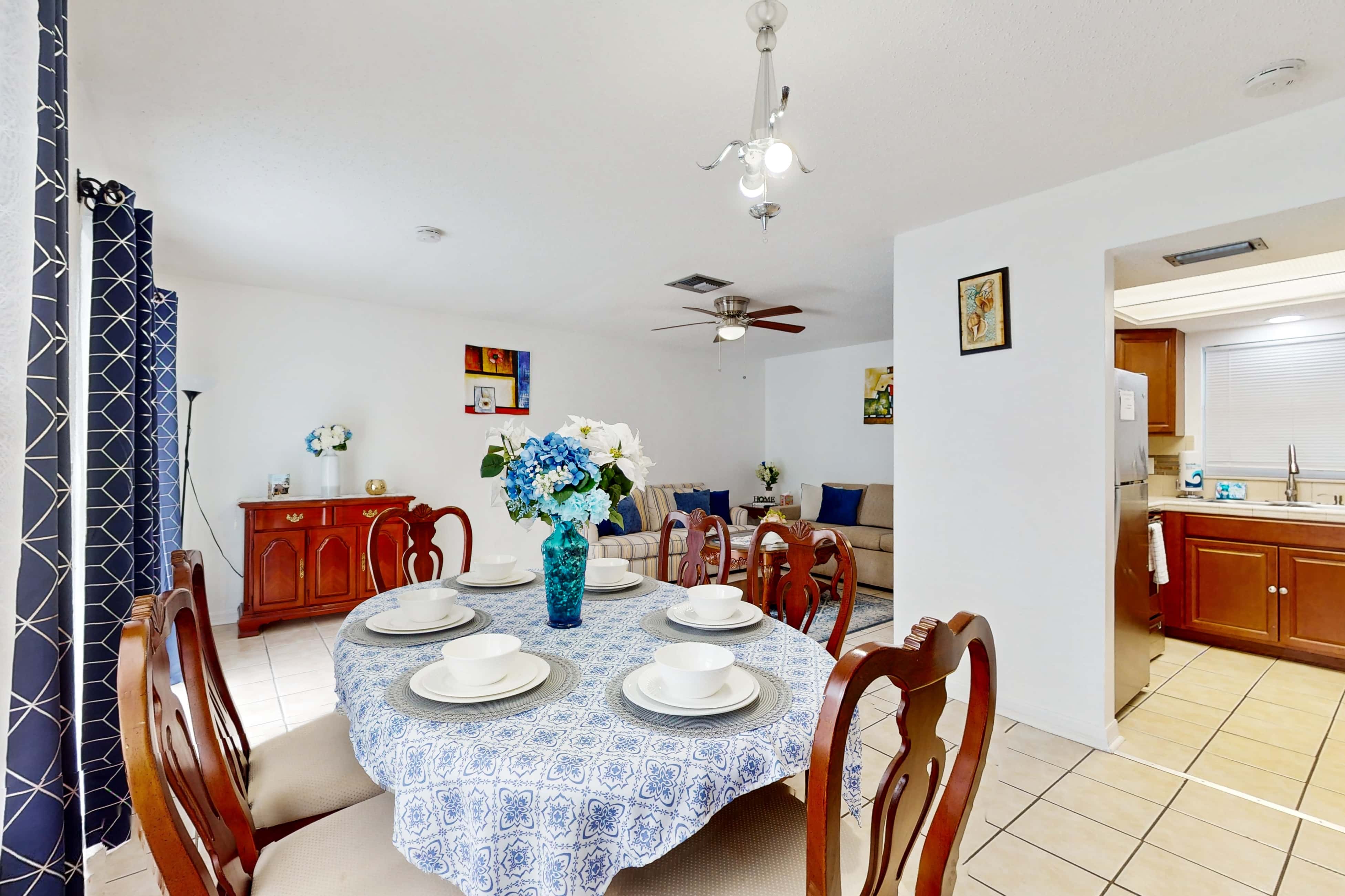 Centrally located dog friendly comfortable home with AC and WD