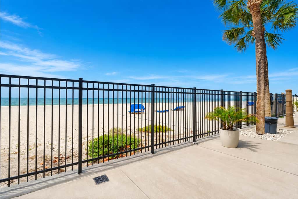 Extraordinary Gulf front condo w screened in balcony WD AC heated pool pool spa