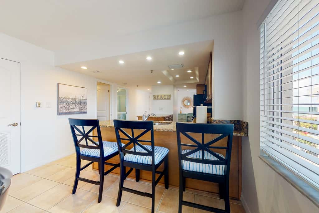 Beach condo with amazing views heated pool hot tub central AC and WD