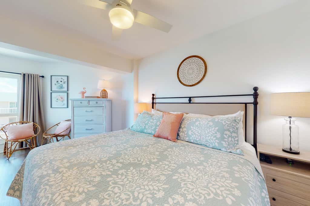 Beach condo with amazing views heated pool hot tub central AC and WD