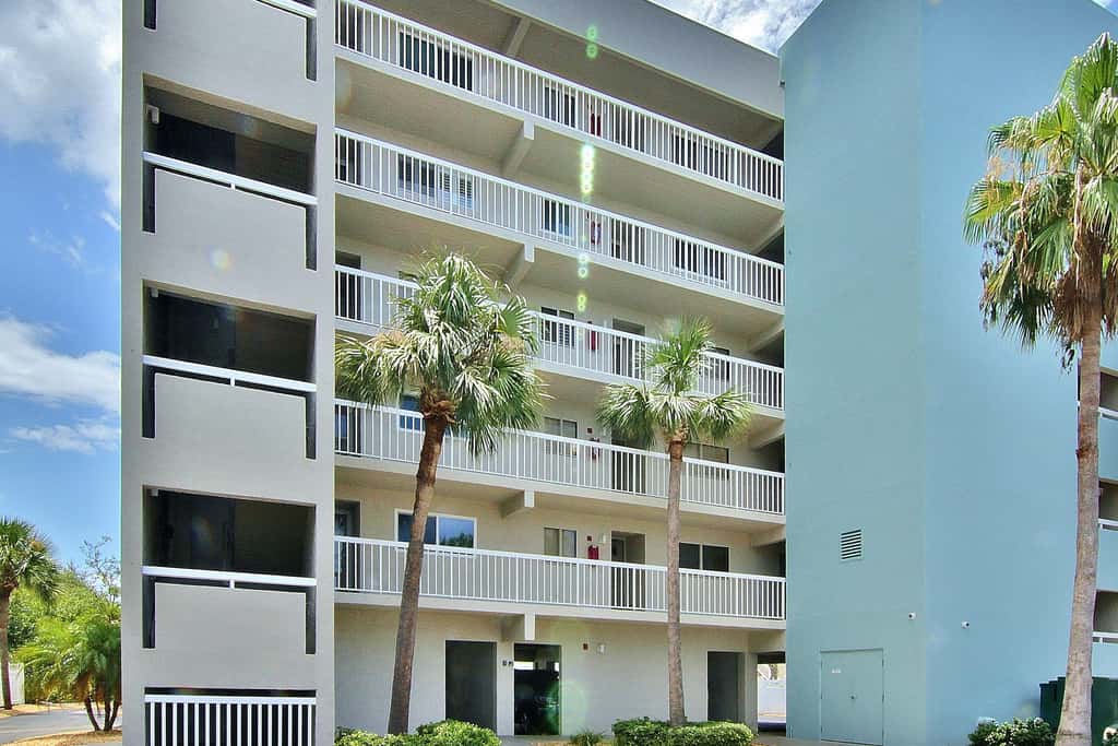 Beach condo with amazing views heated pool hot tub central AC and WD