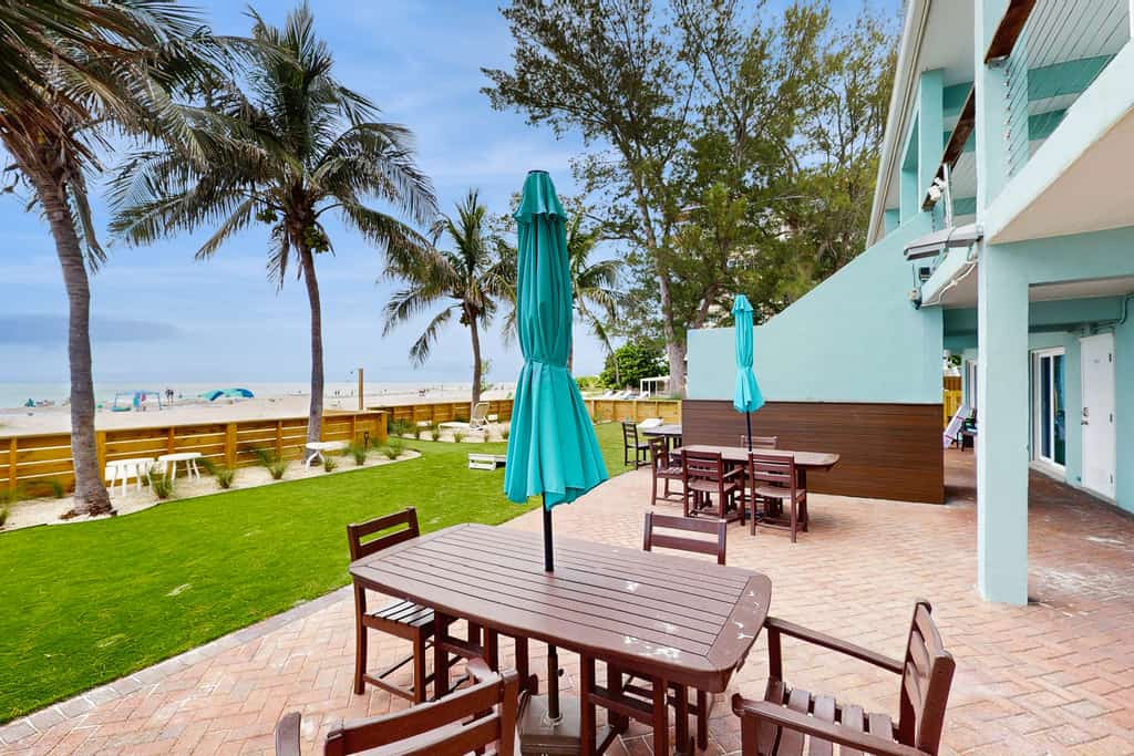 Bungalow Beach Place 5