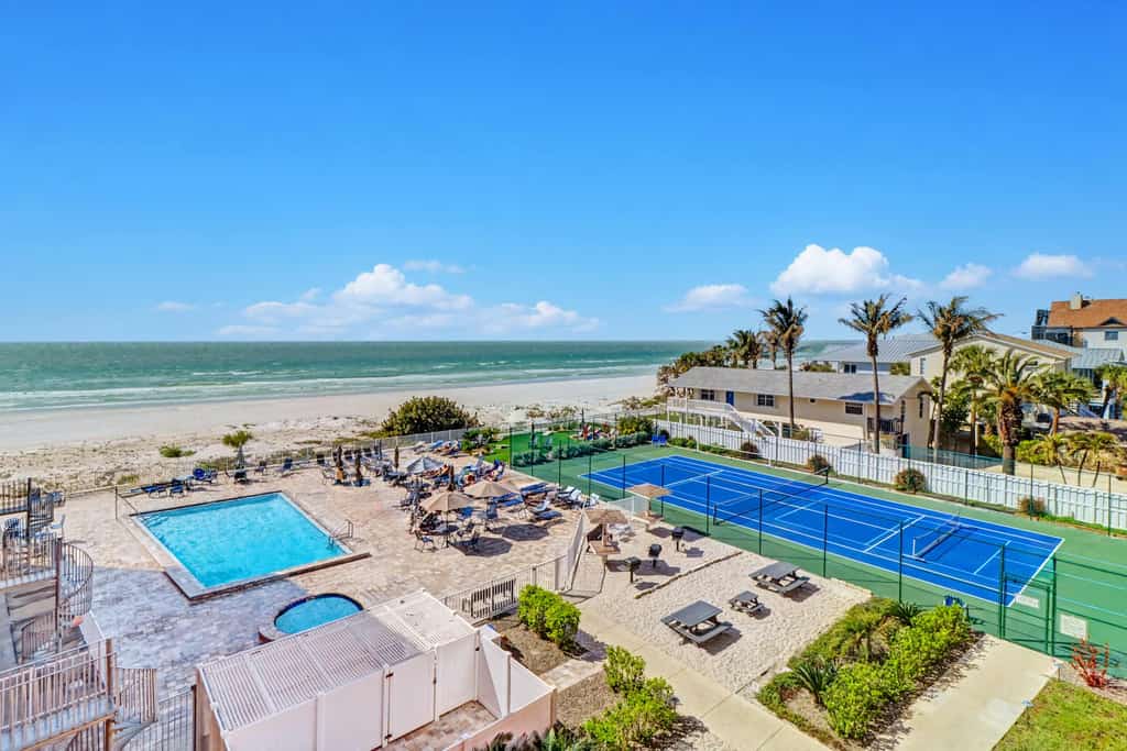 Reef Club