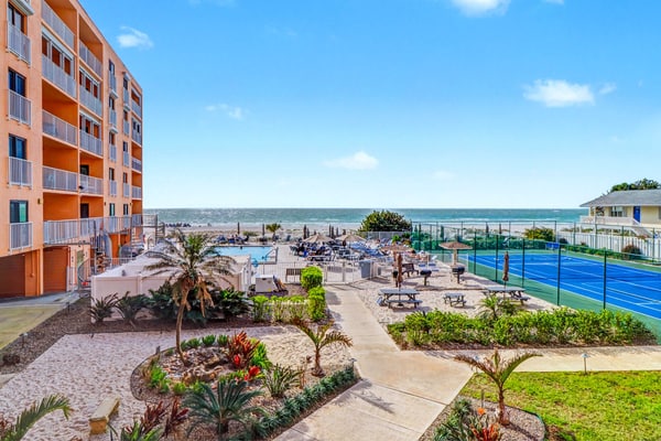Reef Club
