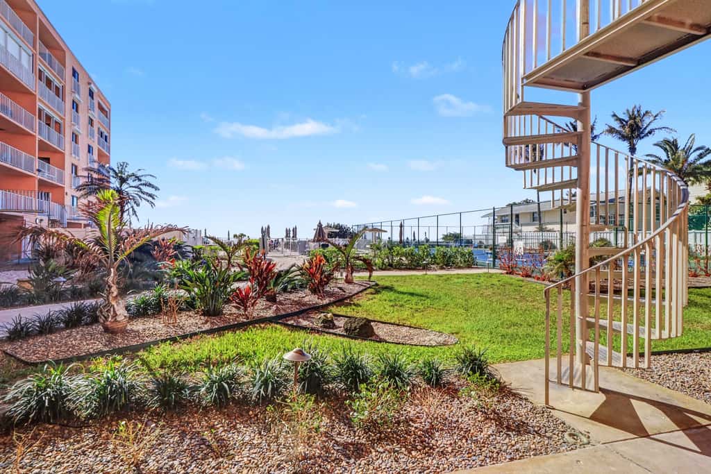 Waterfront condo with updated amenities heated pool hot tub and tennis